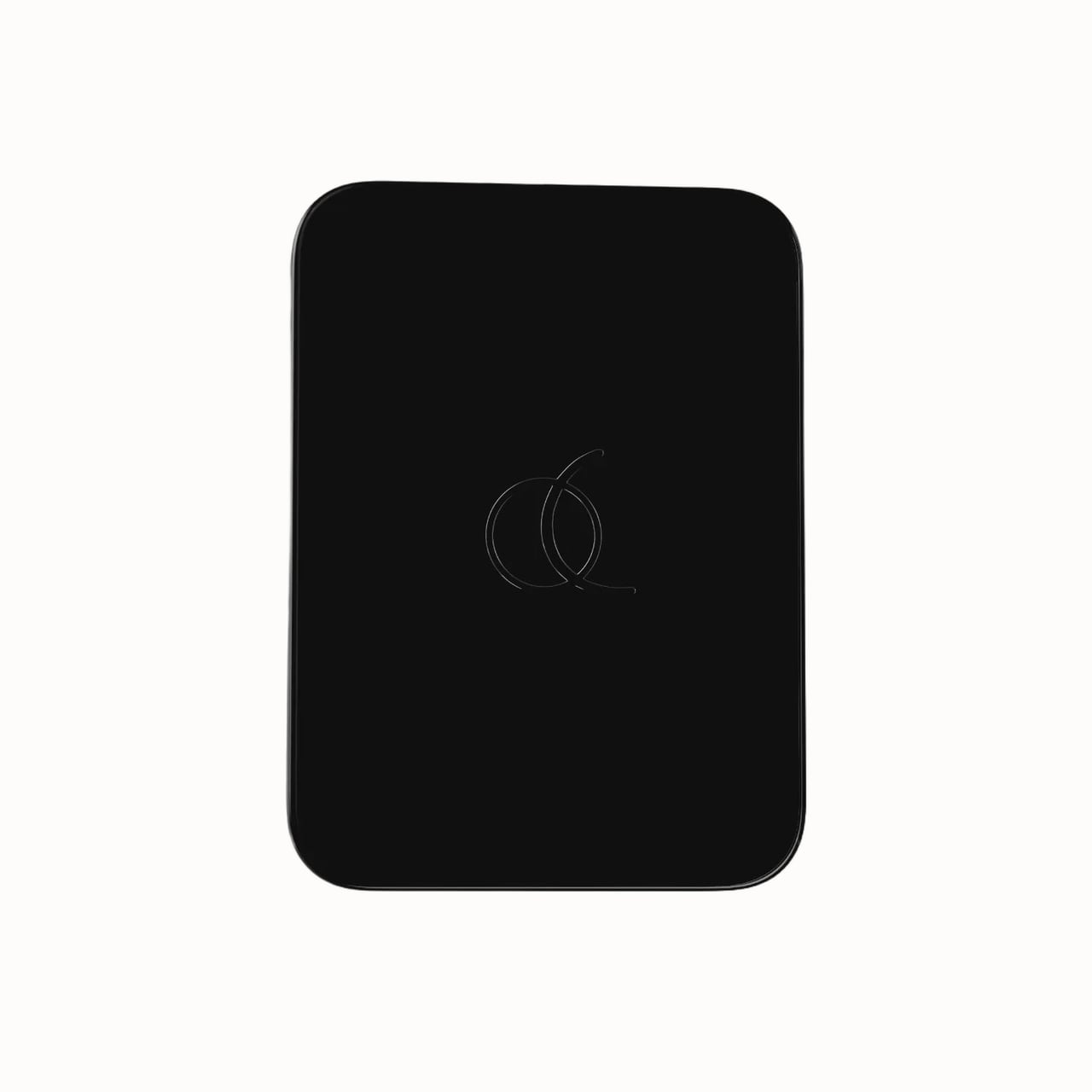 Arc Vault in Onyx Black with its cards fanned out - Luxe Digital
