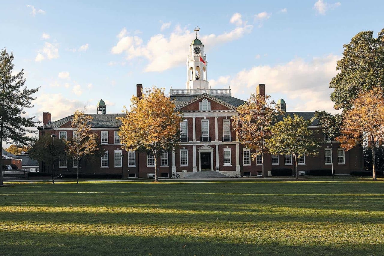 best boarding schools phillips exeter academy review - Luxe Digital