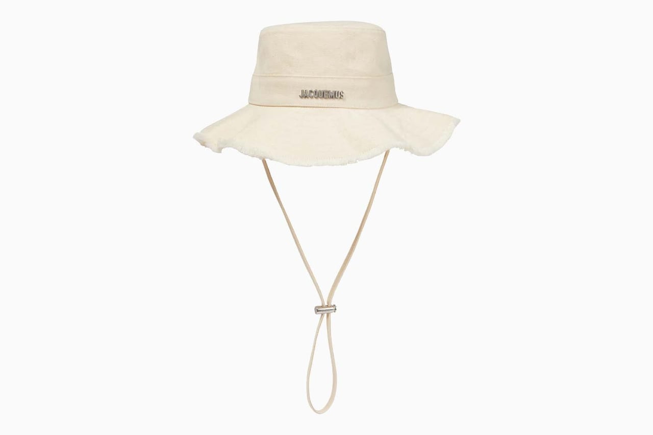best bucket hats women jacquemus le bob artichaut bucket hat review - Luxe Digital