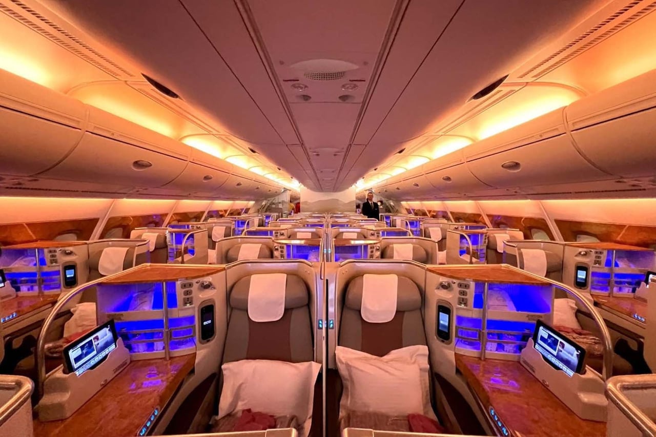 best business class airlines emirates - Luxe Digital