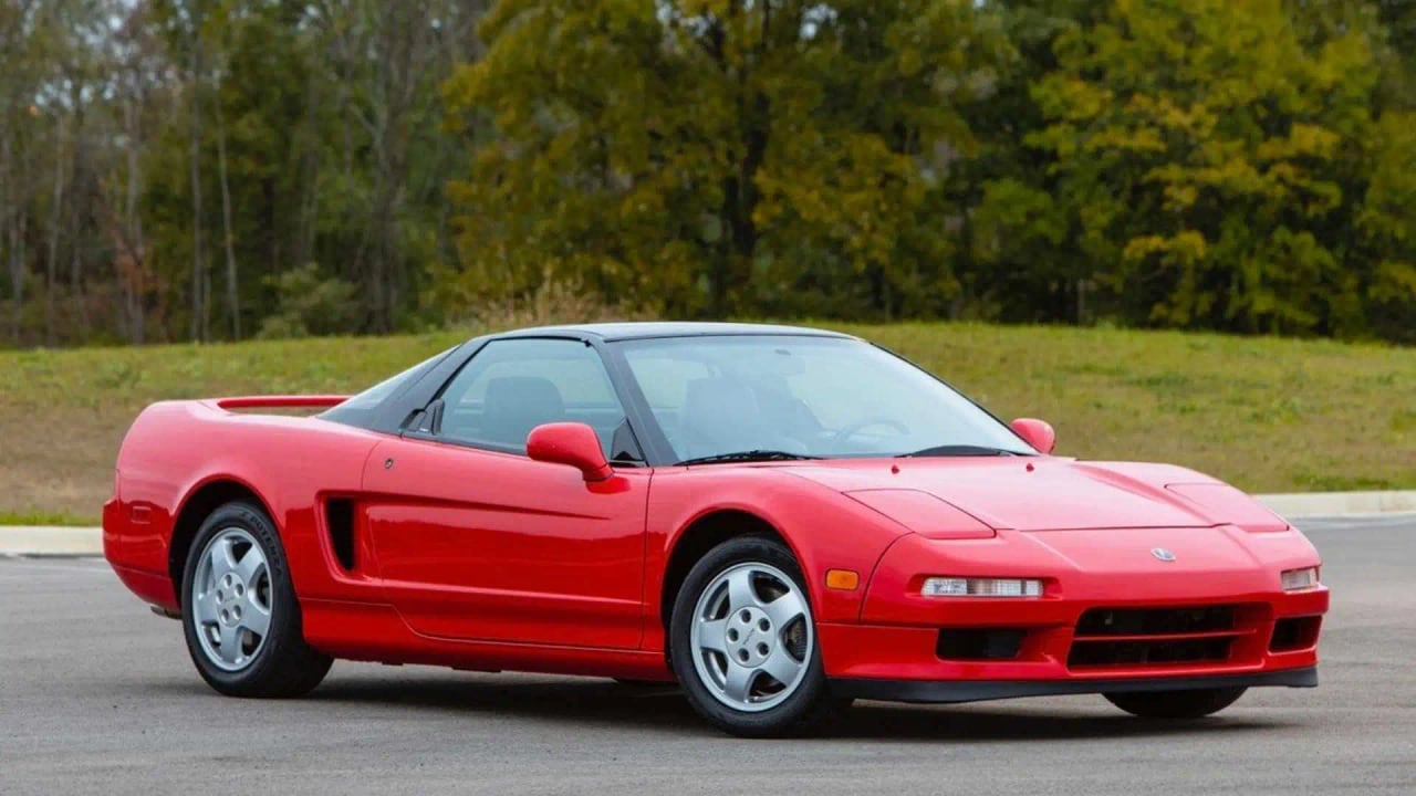 best classic cars vintage Acura NSX - Luxe Digital