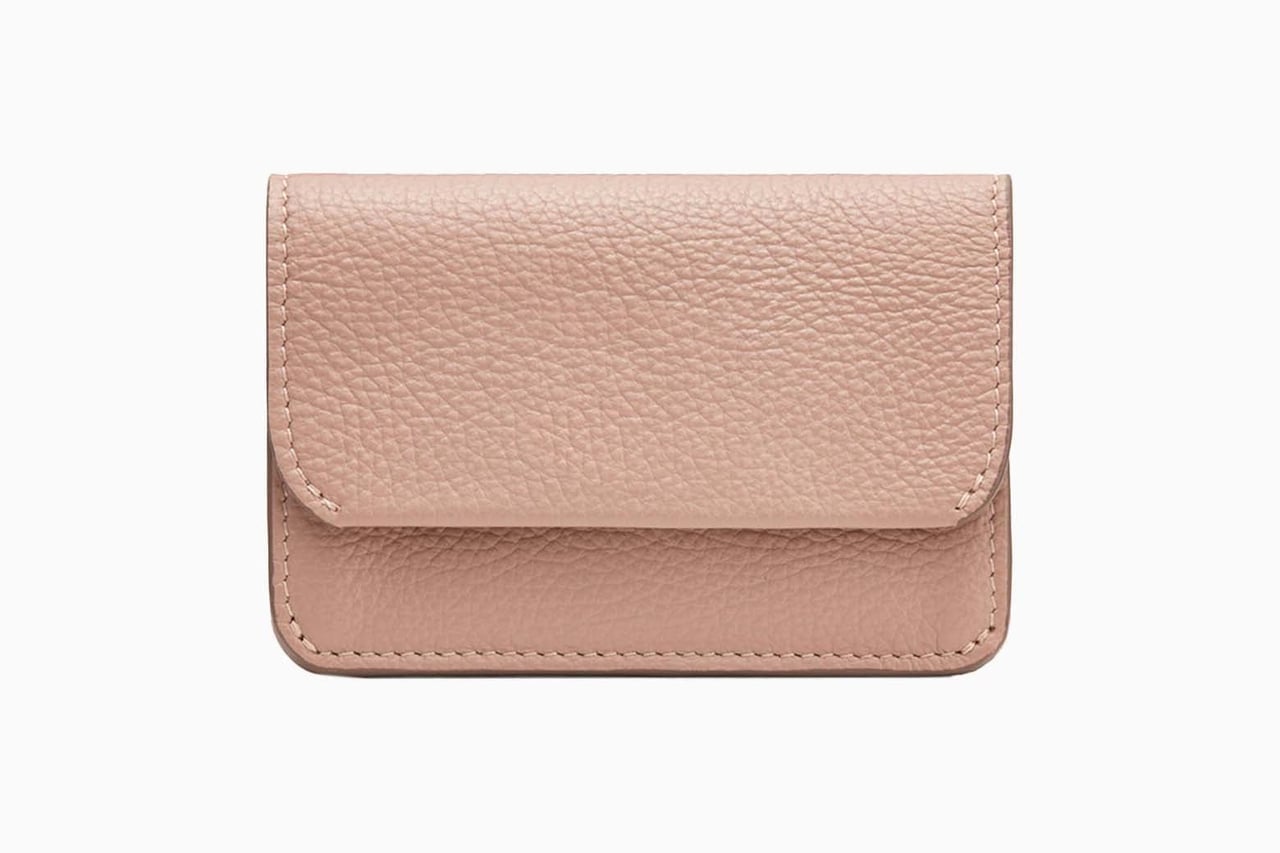 best designer card holders cuyana flap women - Luxe Digital