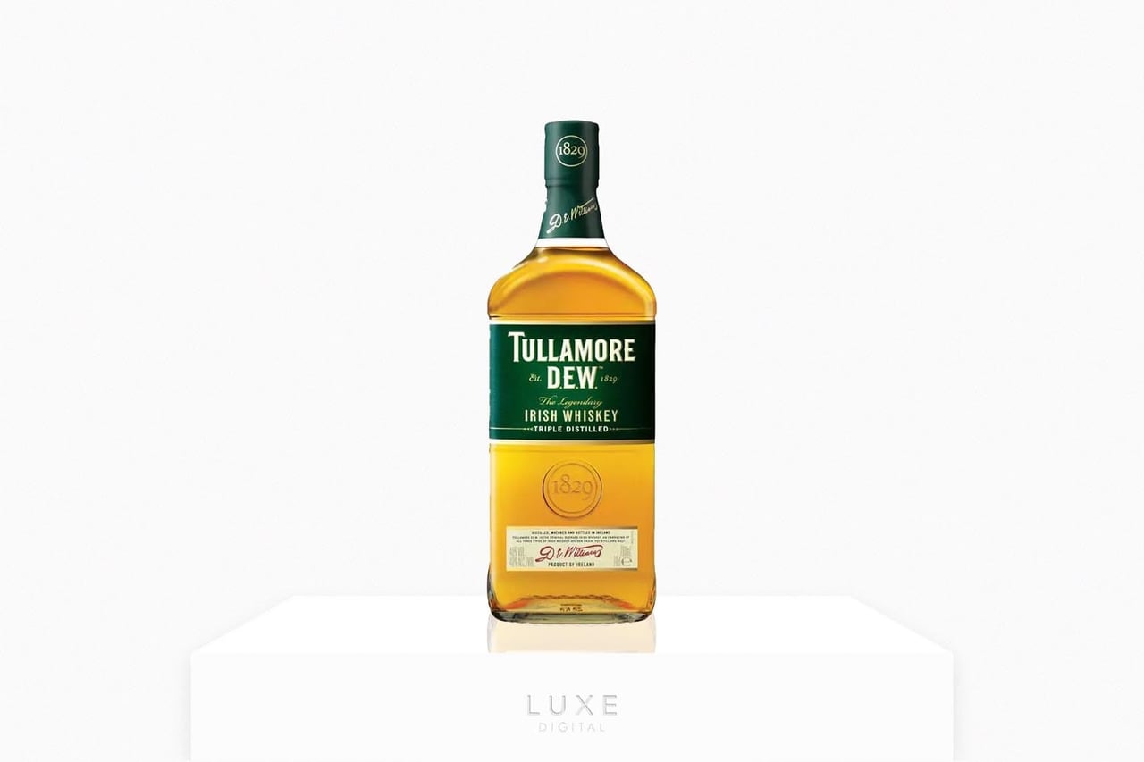 best irish whiskey tullamore dew original review - Luxe Digital
