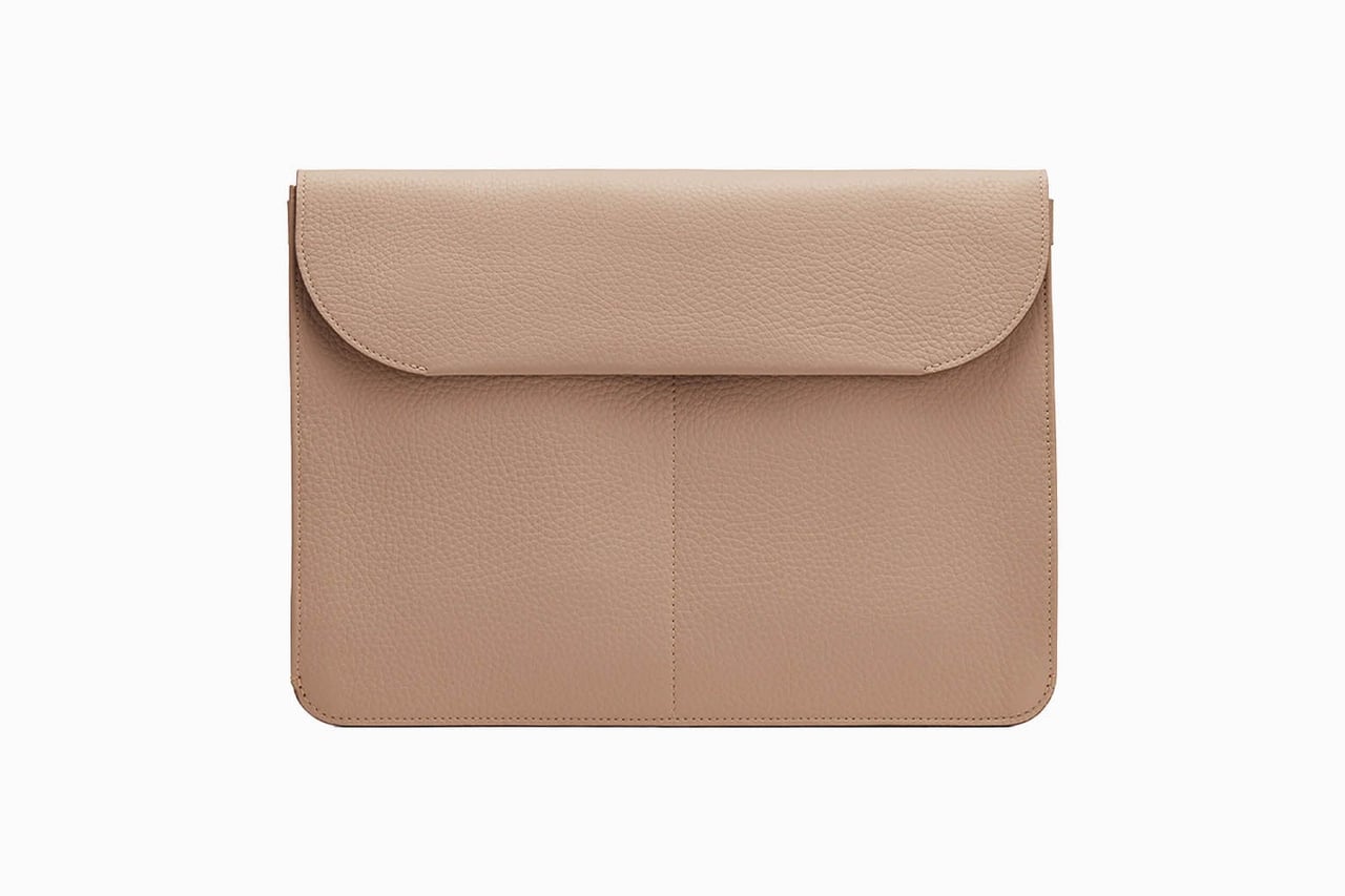 best laptop cases and sleeves cuyana tech carryall review - Luxe Digital