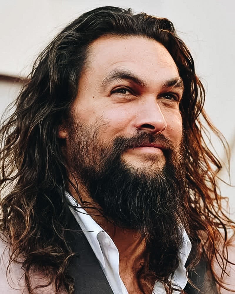 best long hairstyles men textured waves jason momoa - Luxe Digital