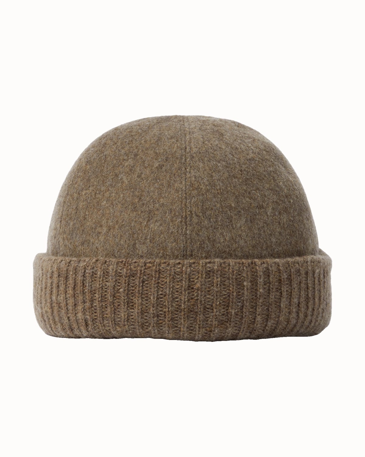Loro Piana cashmere beanie in beige - Luxe Digital