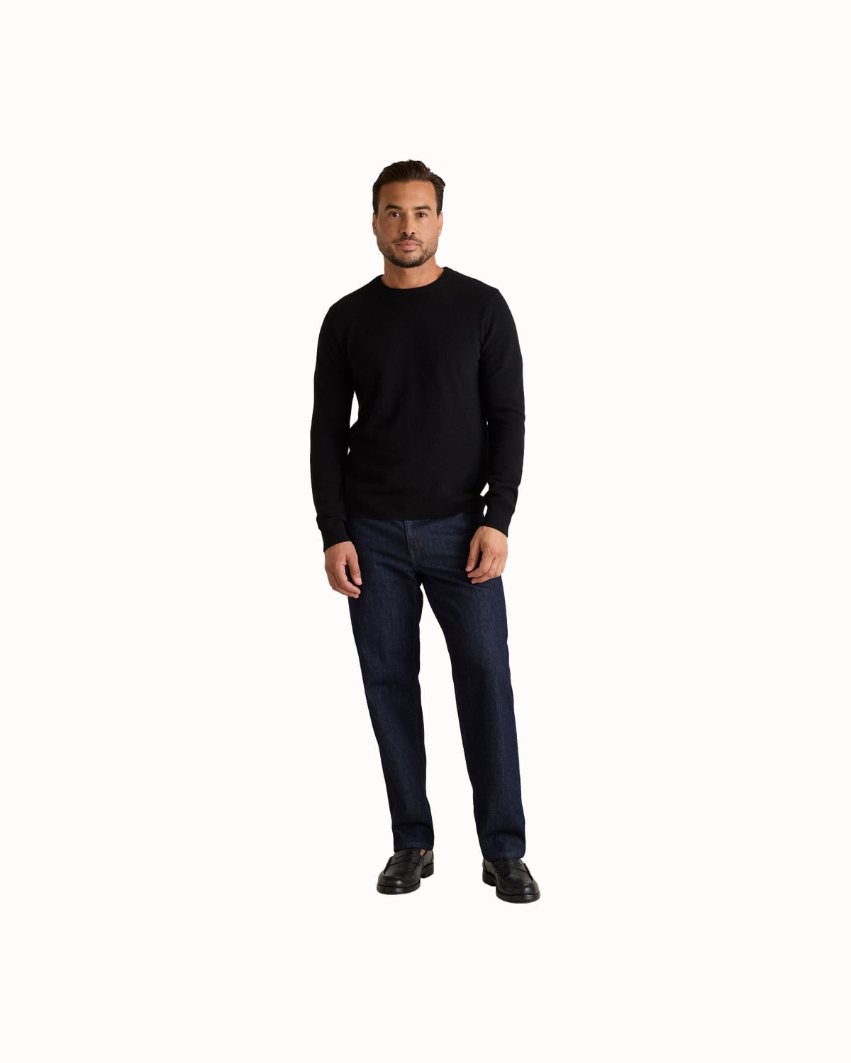 Quince Mongolian cashmere crewneck sweater in black - Luxe Digital