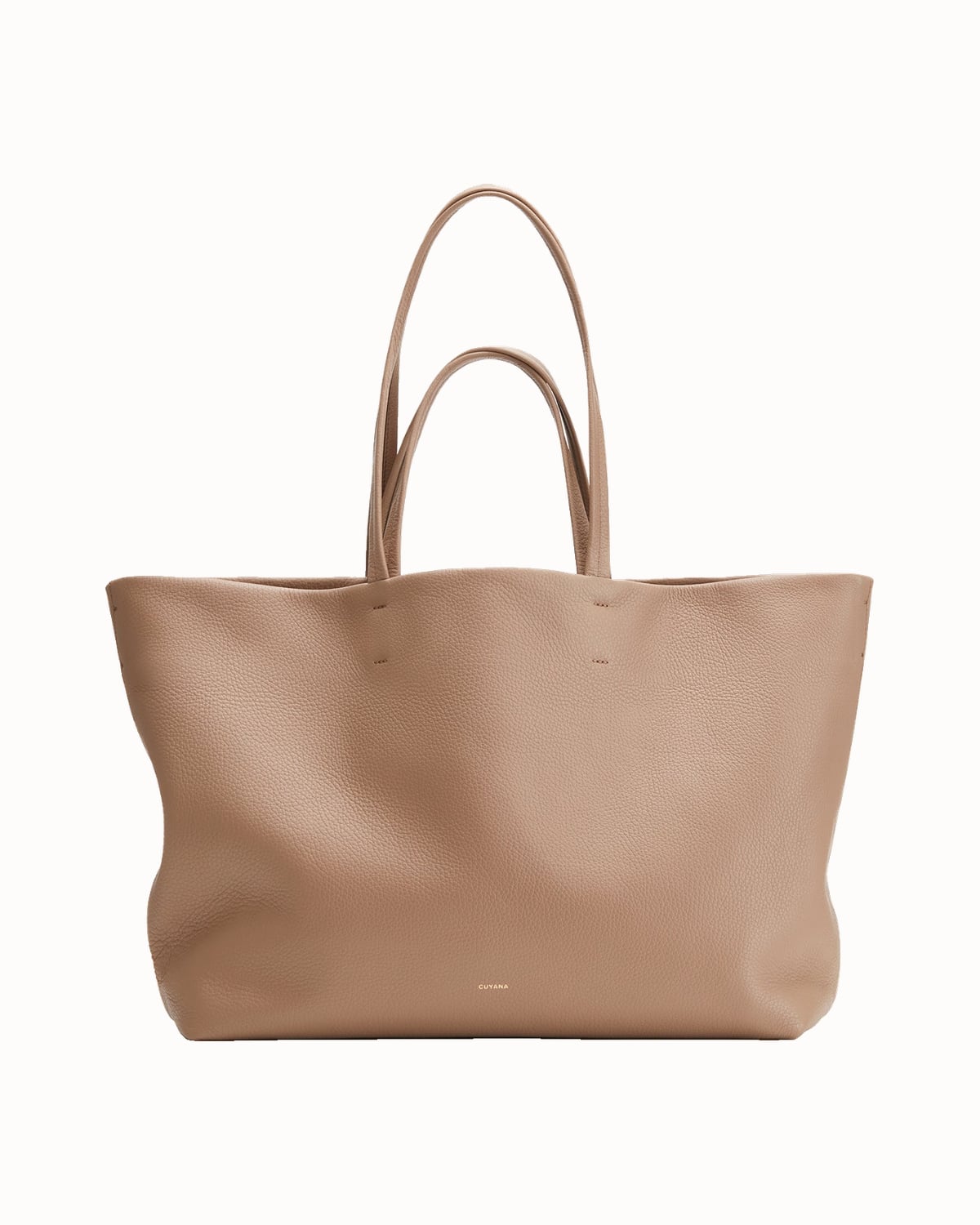 Cuyana Classic Easy Tote in tan leather - Luxe Digital