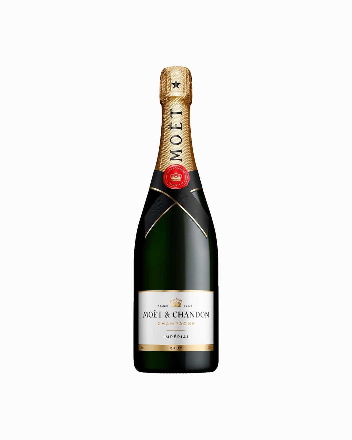 Bottle of Moët & Chandon Brut Impérial champagne - Luxe Digital