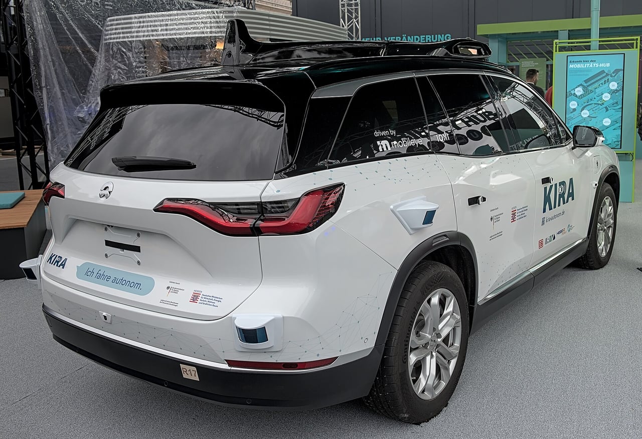 Nio ES8 luxury electric SUV - Luxe Digital