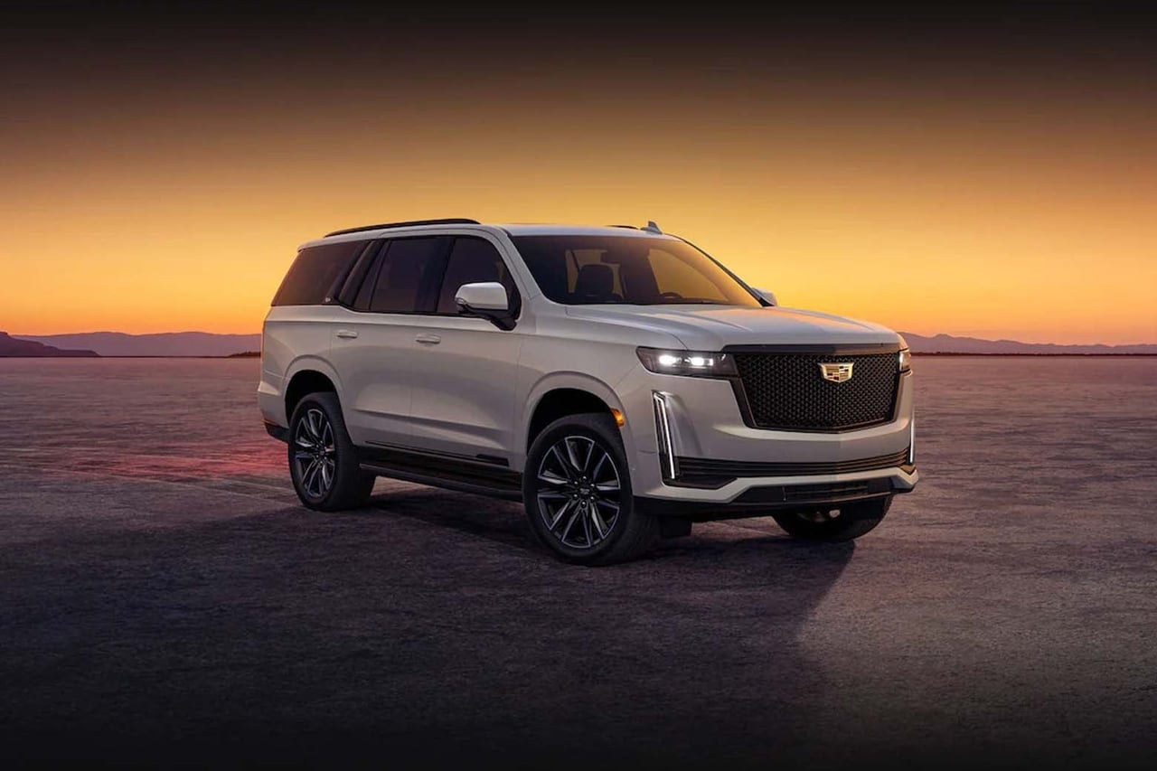 best luxury SUV Cadillac Escalade ESV - Luxe Digital