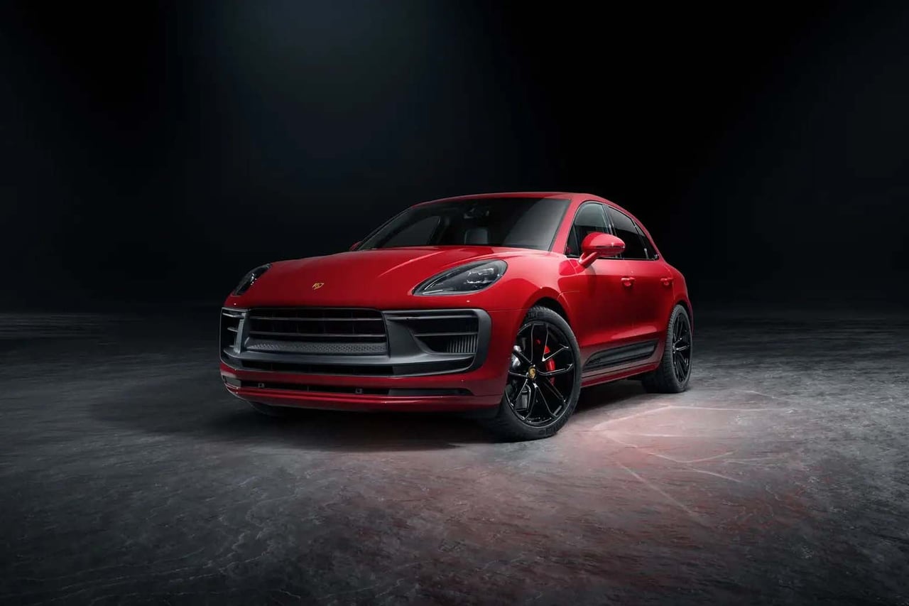 best luxury SUV Porsche Macan - Luxe Digital
