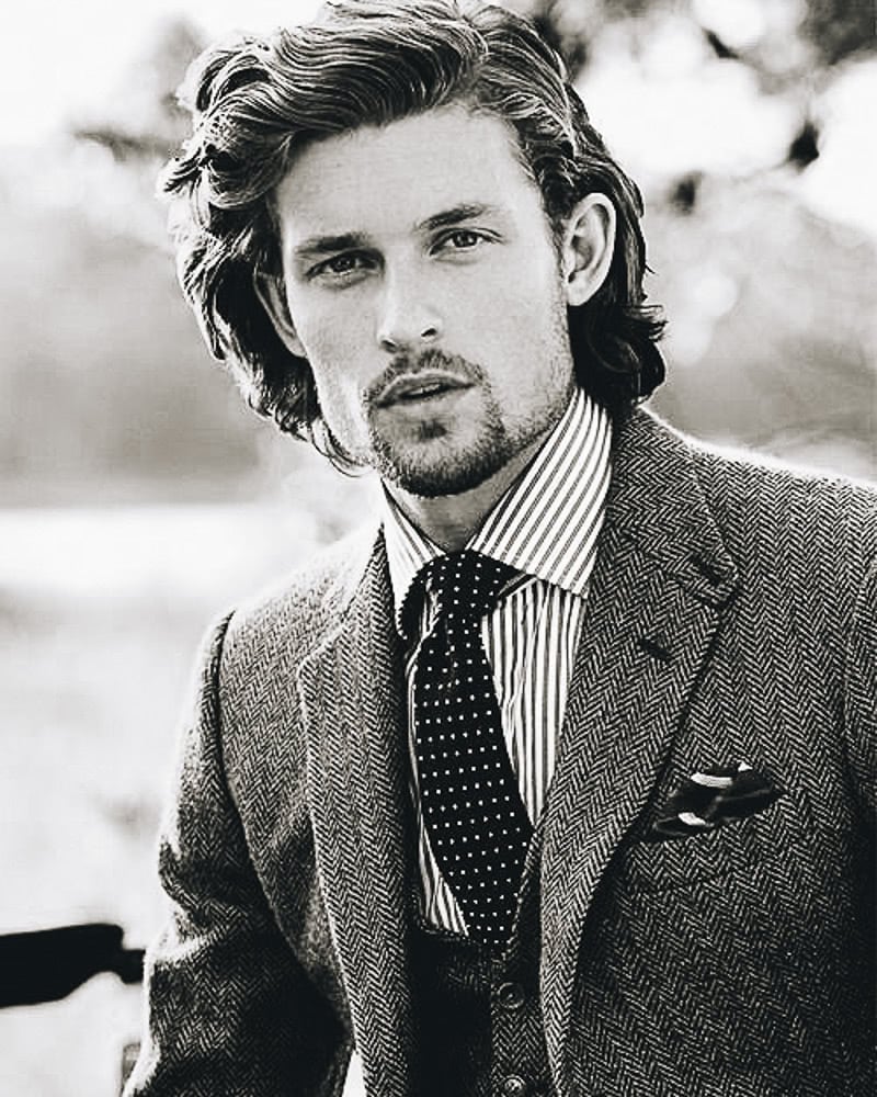 best medium length hairstyles men side part business professional - Luxe Digital