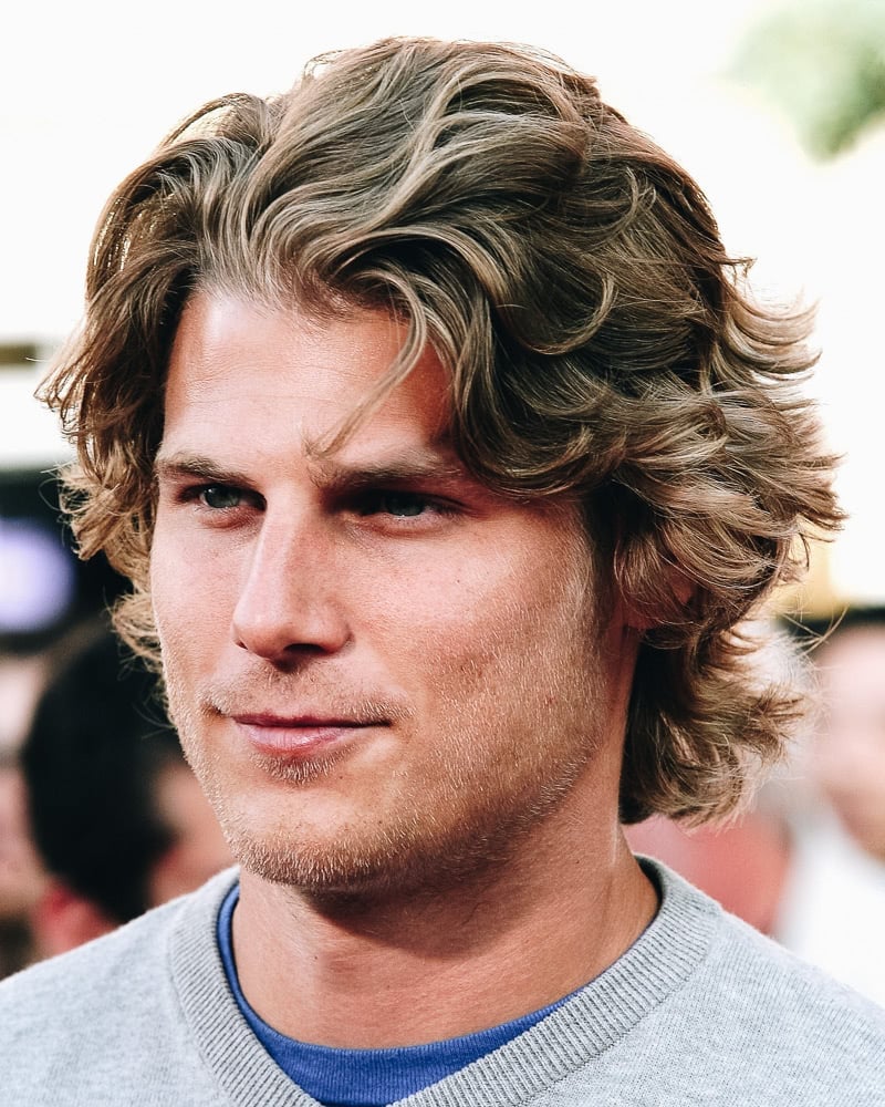 best medium length hairstyles men thick hair - Luxe Digital