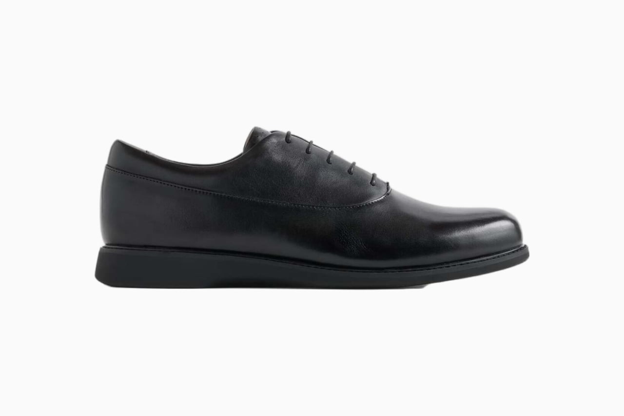 best men dress shoes quince hybrid crafted leather oxford - Luxe Digital