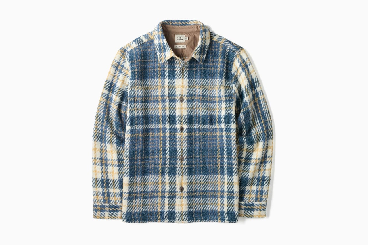 best overshirts men flint and tinder cabin flannel overshirt review - Luxe Digital