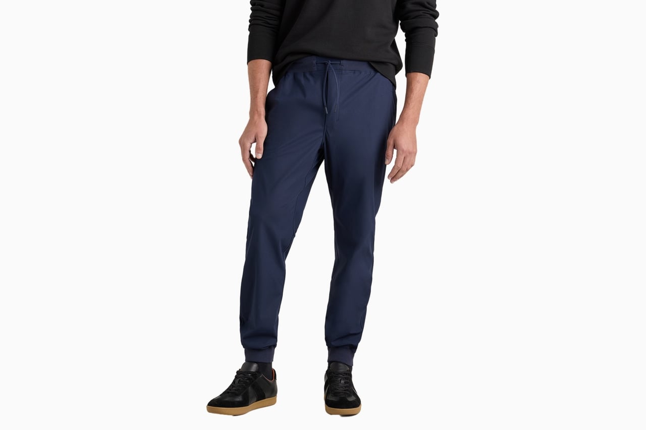 best pants men quince ultimate commuter joggers review - Luxe Digital