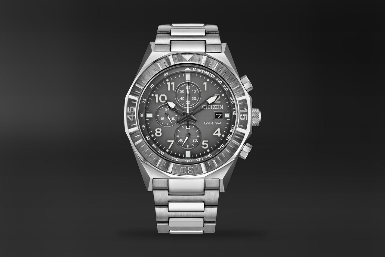 best pilot watches citizen nighthawk chrono review - Luxe Digital