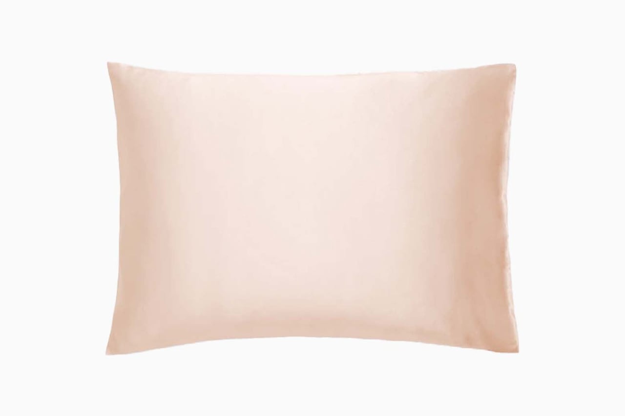 best silk pillowcases brooklinen review - Luxe Digital
