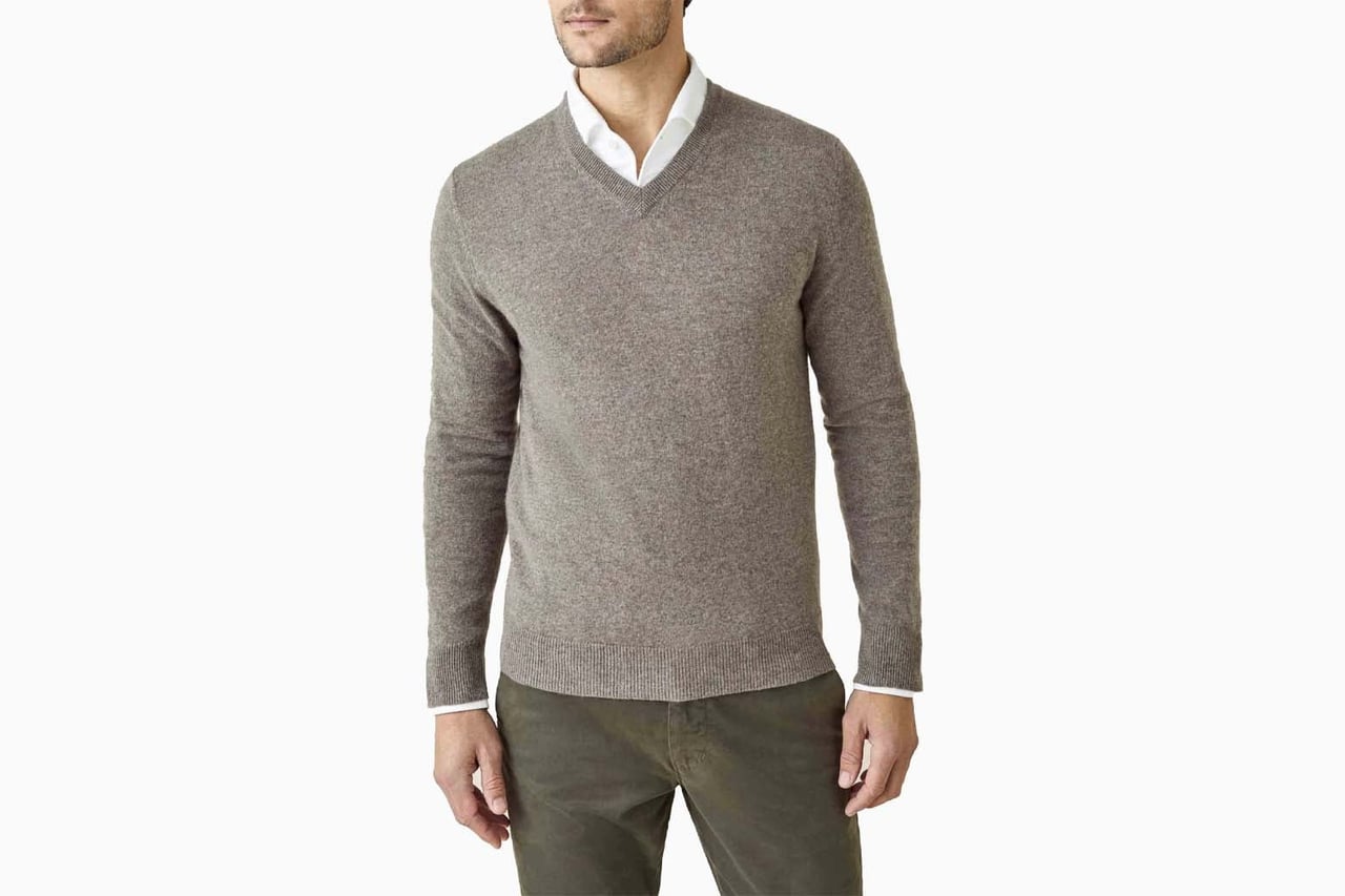best sweaters men luca faloni cashmere v neck review - Luxe Digital