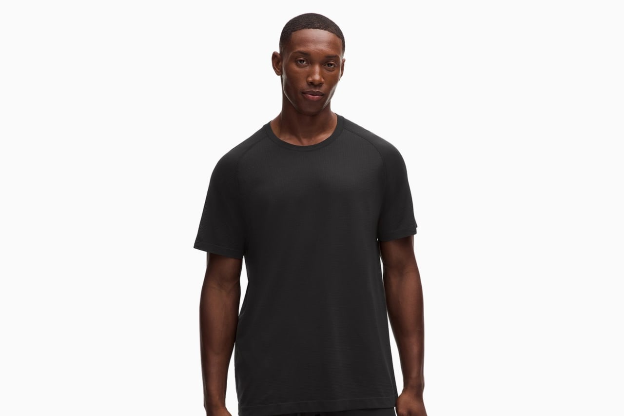 best t shirts men lululemon metal vent tech short sleeve shirt review - Luxe Digital
