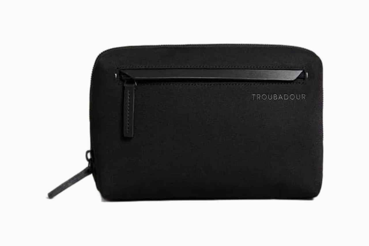 best tech organizer pouches troubadour review - Luxe Digital