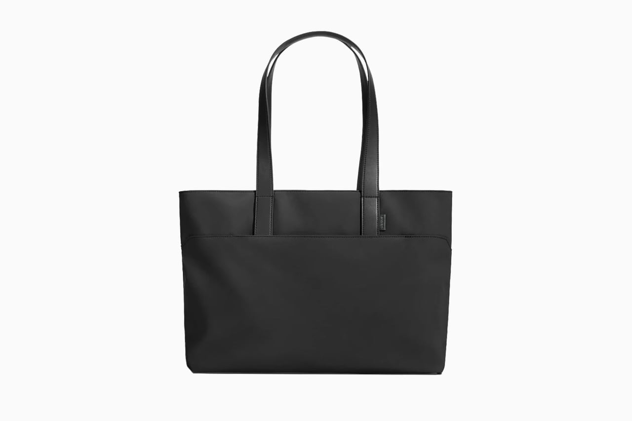 best travel tote bags away everywhere tote luxe digital