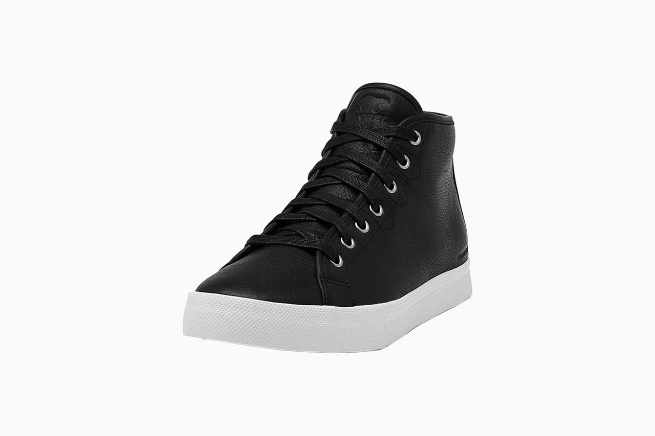 best waterproof shoes men sorel chukka review - Luxe Digital