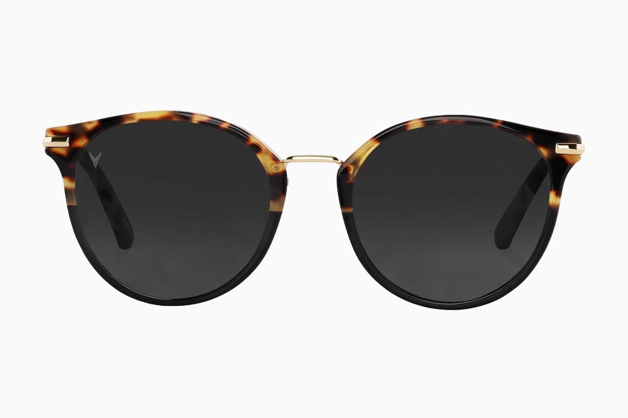 best women sunglasses vincero the pali - Luxe Digital