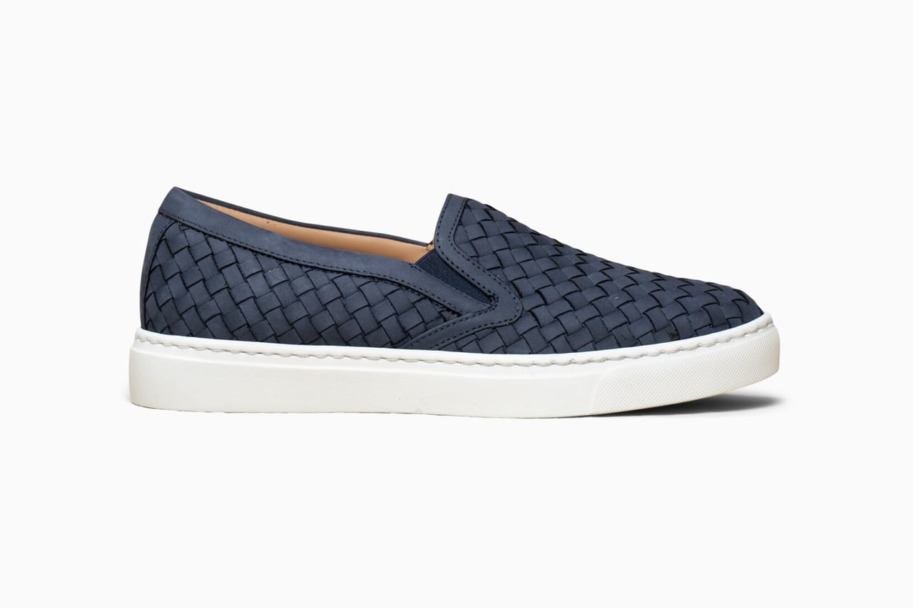 best women walking shoes M.Gemi the cerchio sneakers - Luxe Digital