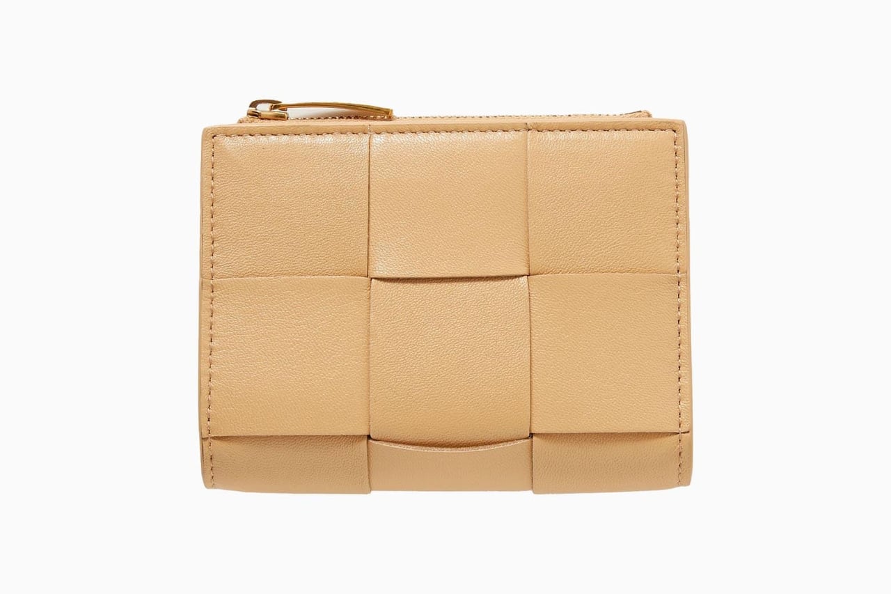 best women wallets bottega veneta review - Luxe Digital