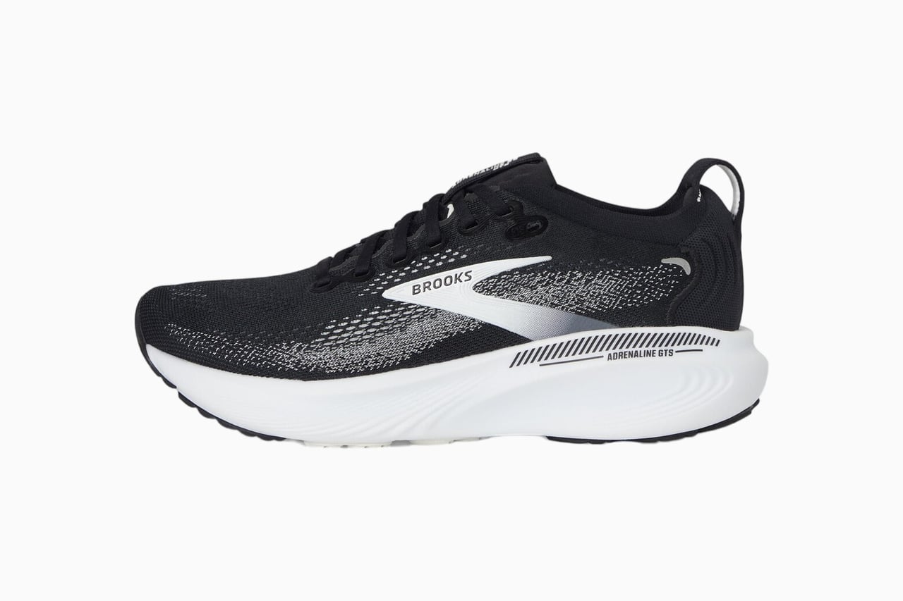 best workout shoes women Brooks Adrenaline GTS 25 - Luxe Digital