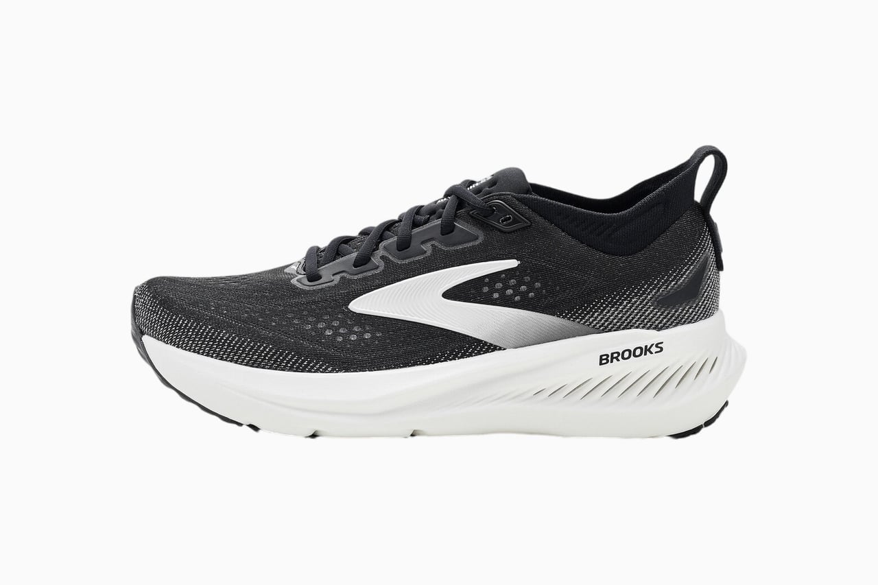 best workout shoes women Brooks Glycerin 23 - Luxe Digital