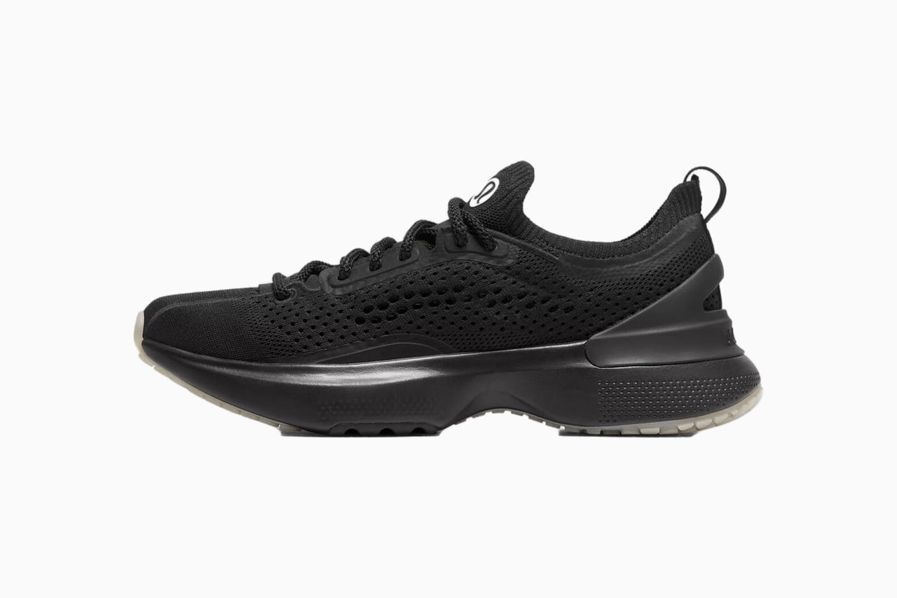 best workout shoes women lululemon Chargefeel 3 - Luxe Digital