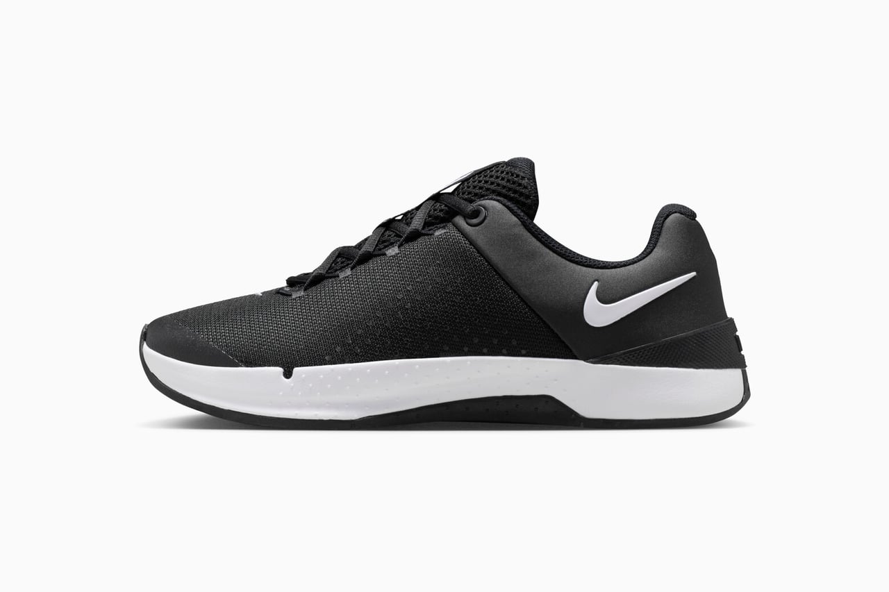 best workout shoes women Nike MC Trainer 4 - Luxe Digital