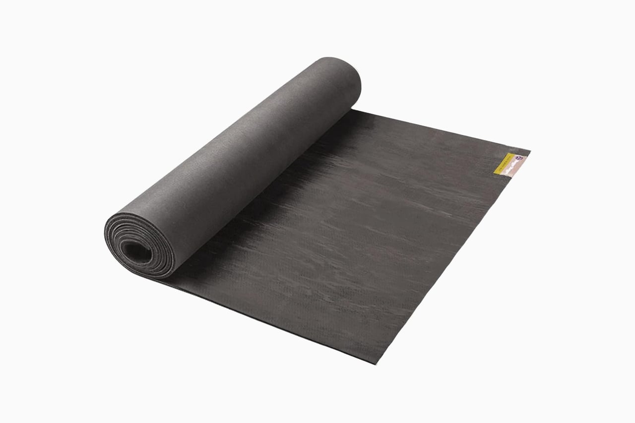 best yoga exercise mat no-slip Hugger Mugger Para Rubber review - Luxe Digital