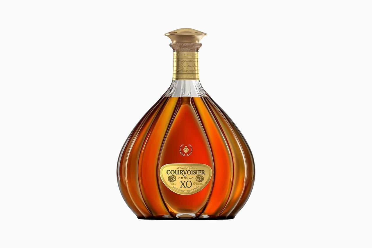 courvoisier xo cognac bottle price size review - Luxe Digital