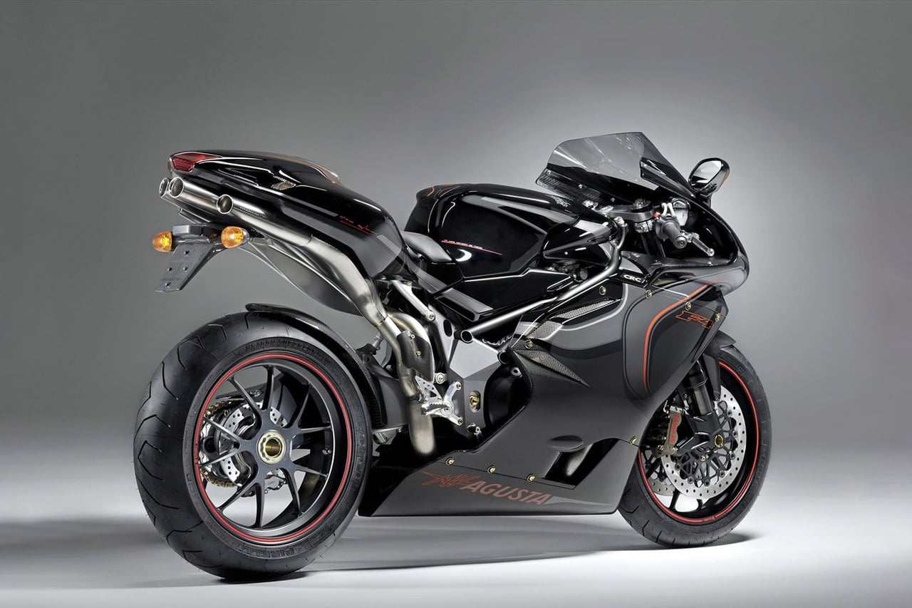 fastest motorcycles MV Agusta F4 R 312 review - Luxe Digital