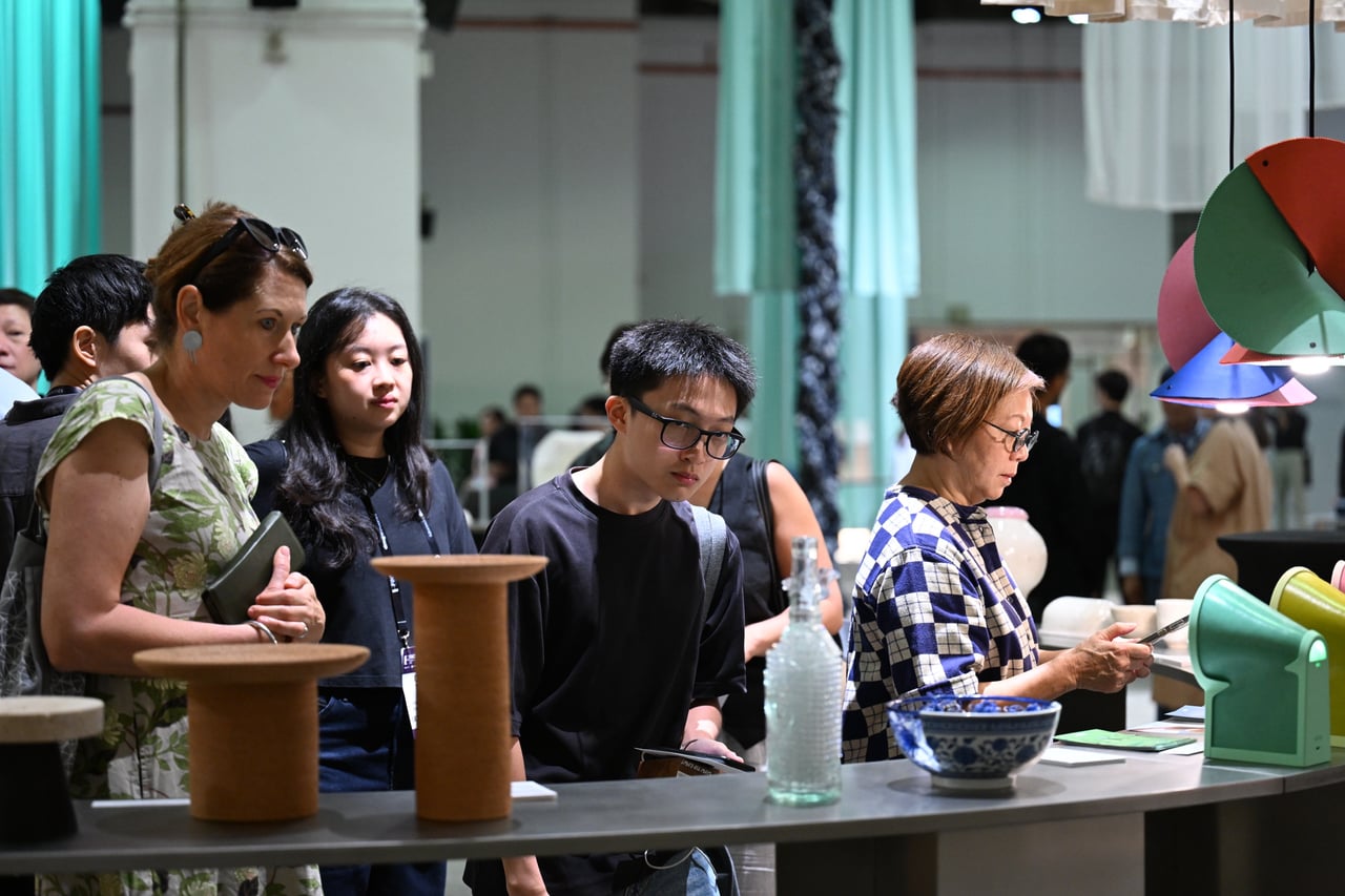 Visitors looking at furniture and objects at FIND Design Fair Asia