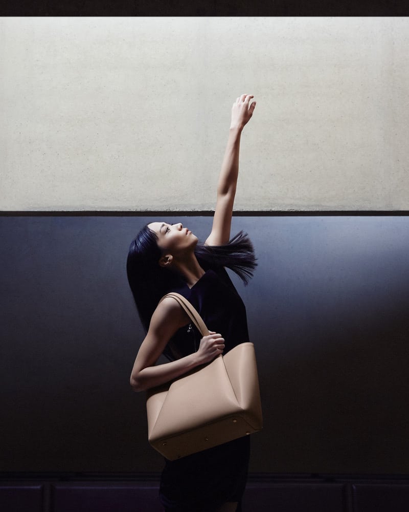 kaai bags midi pyramid nude luxe digital