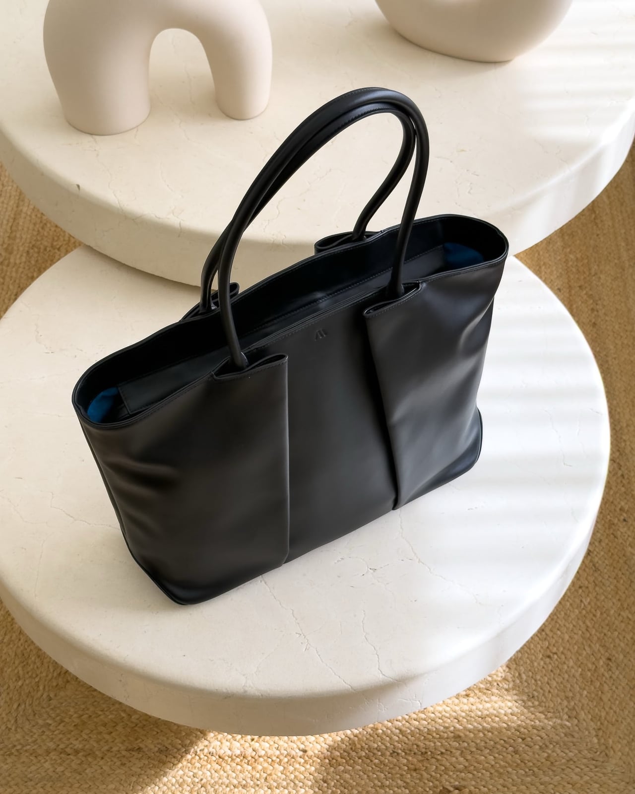 kaai horizon bag review care maintenance luxe digital