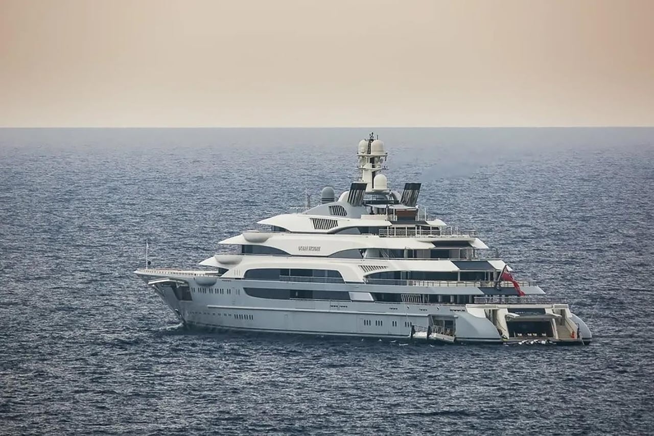largest yachts ocean victory - Luxe Digital