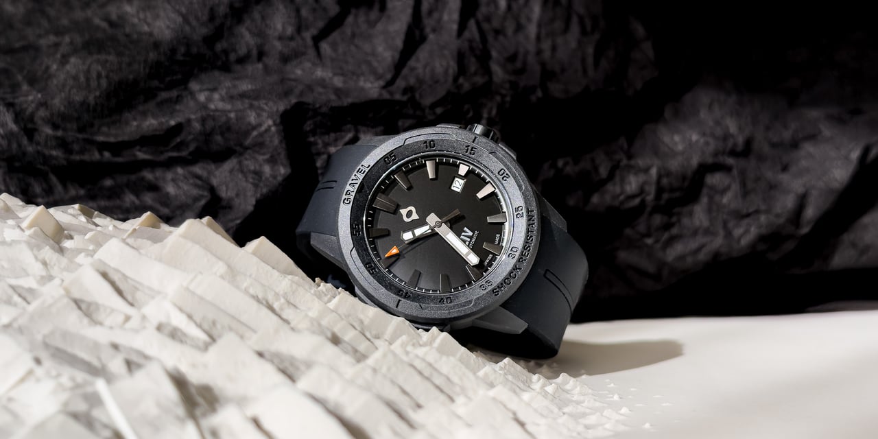 LIV Gravel Stealth Auto watch review - Luxe Digital