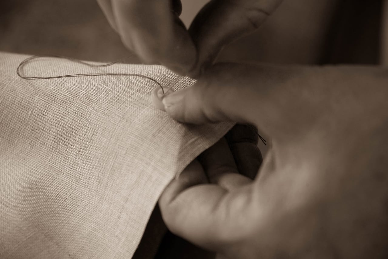 luca faloni menswear linen craftsmanship luxe digital