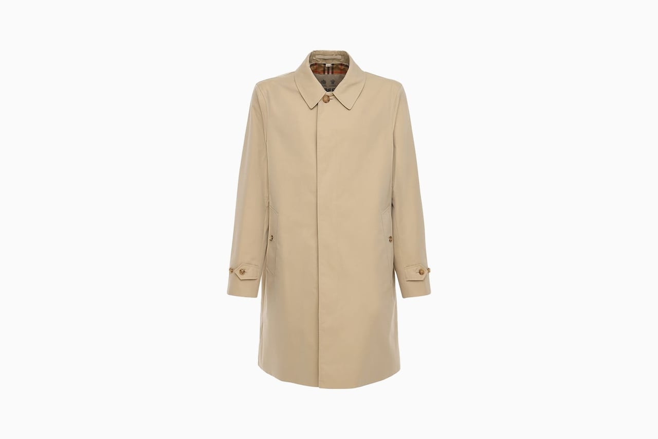 luisaviaroma back to office burberry trench coat luxe digital