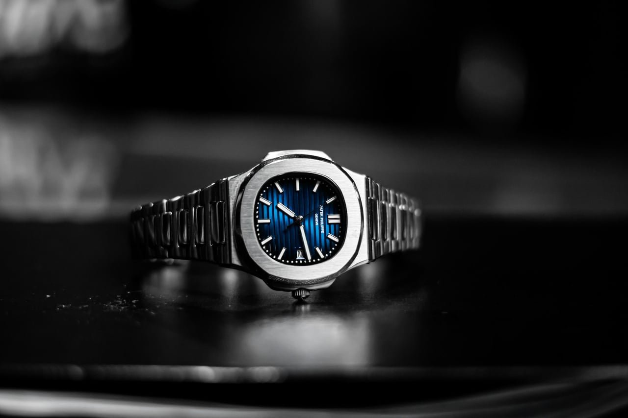 patek philippe nautilus luxury watch - Luxe Digital