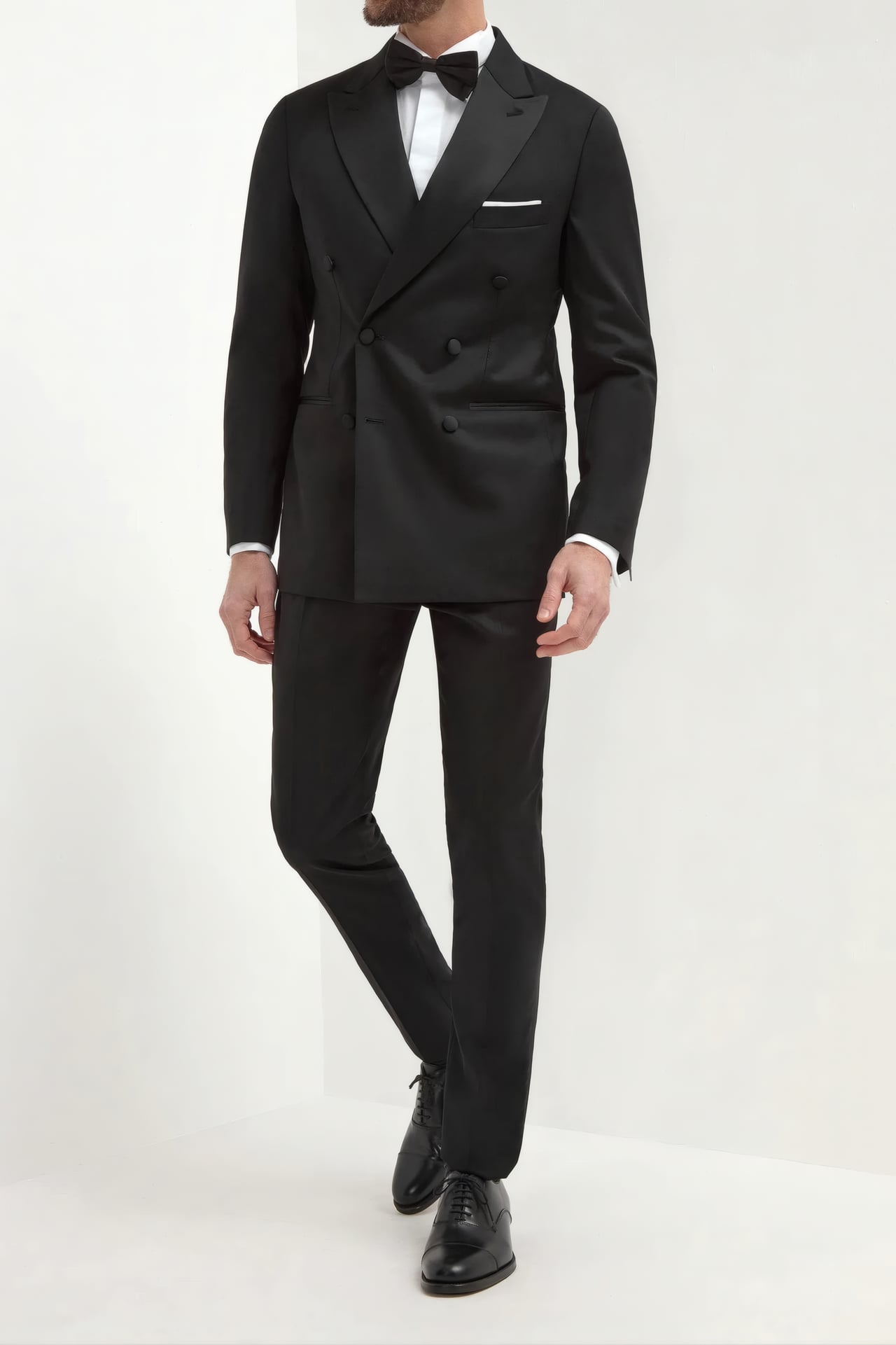 black tie optional men midnight blue tuxedo dinner jacket - Luxe Digital