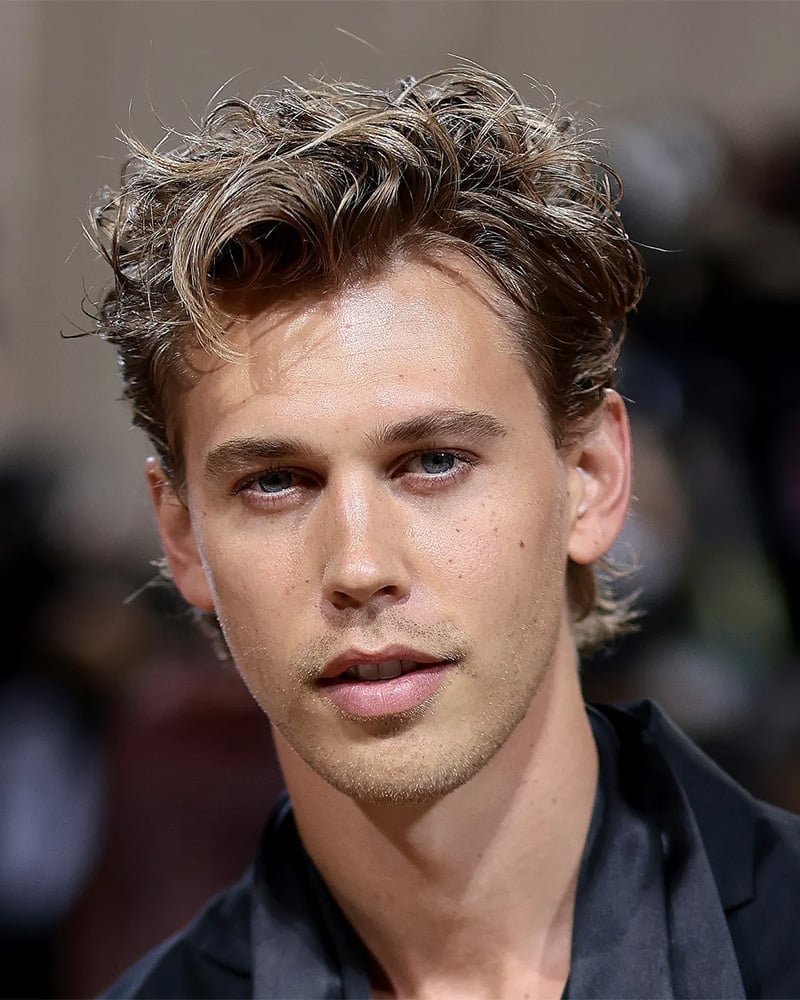 men curly haircuts medium Austin Butler - Luxe Digital
