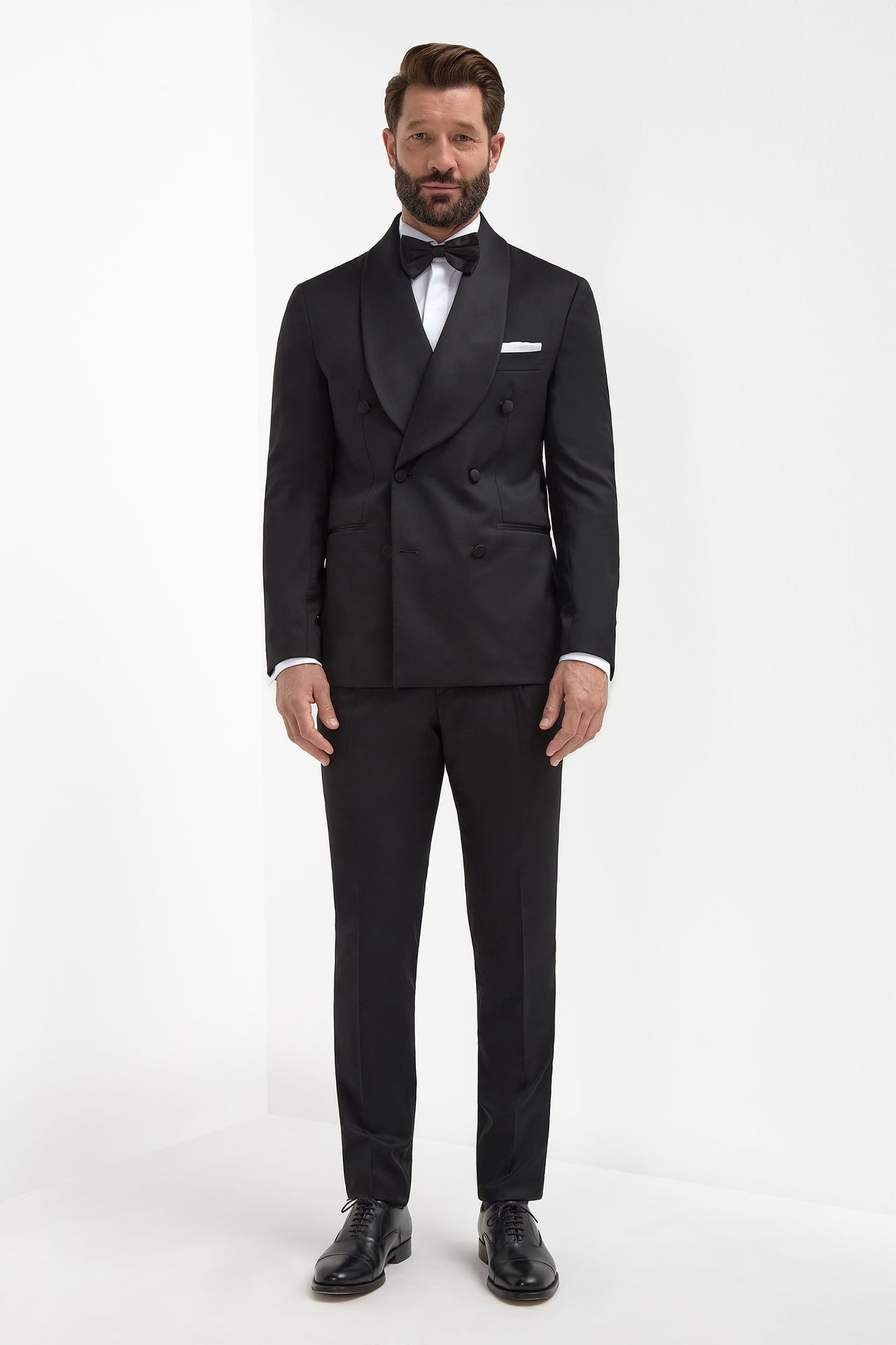 semi formal versus black tie men - Luxe Digital
