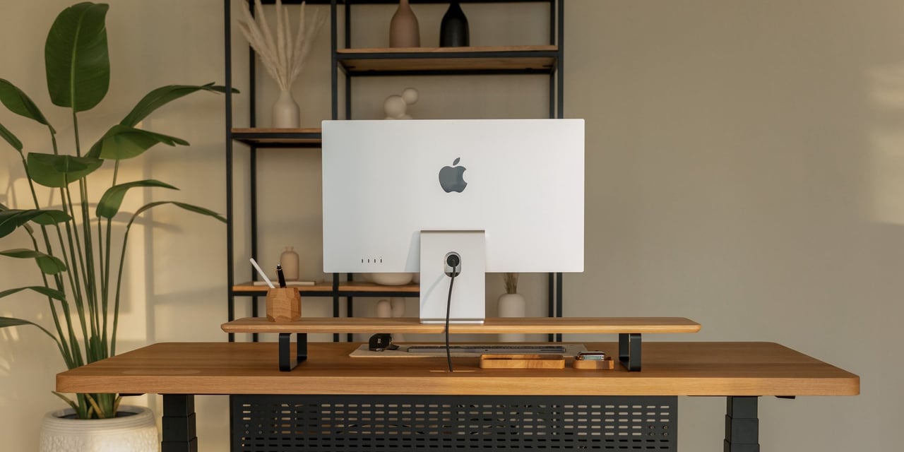 Oakywood standing desk review - Luxe Digital